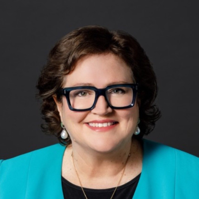Dominique Hogan-Doran